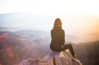What to Look for When Researching Travel Accommodations