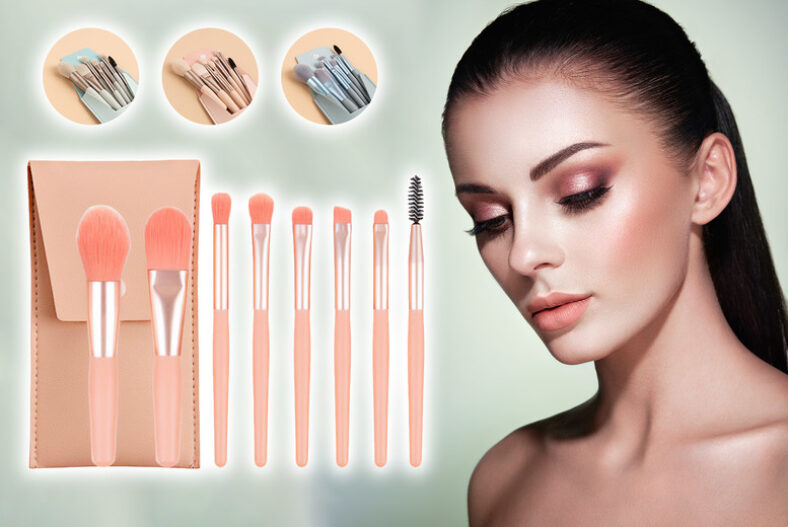 8-Piece Makeup Brush Set & Pouch – Pink, Blue, Green or Apricot! £6.99 instead of £19.99