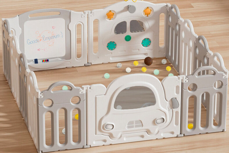 Plastic Playpen – with Drawing Board and Basketball Hoop! £129.00 instead of £199.00