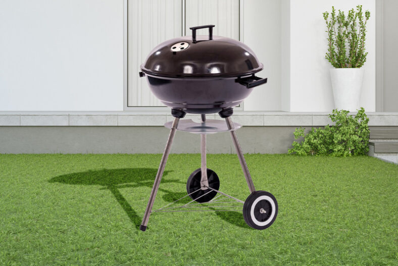 Charcoal Kettle Freestanding Portable BBQ Grill £39.99 instead of £143.30