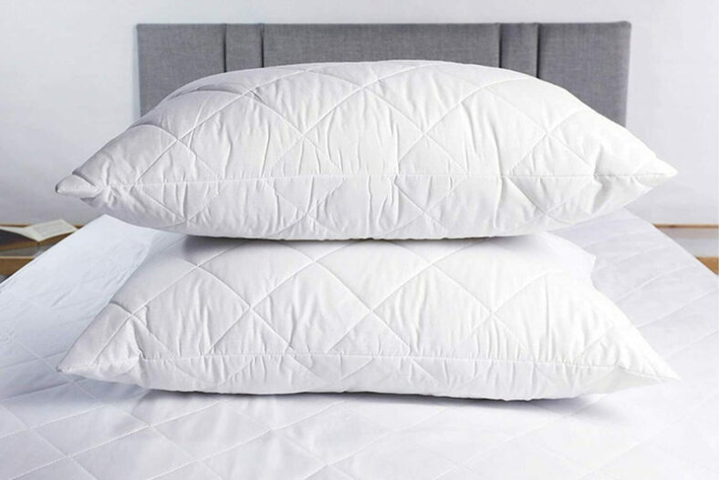 Super Jumbo Quilted Pillows – 2, 4 or 6 Pack £10.99 instead of £30.00