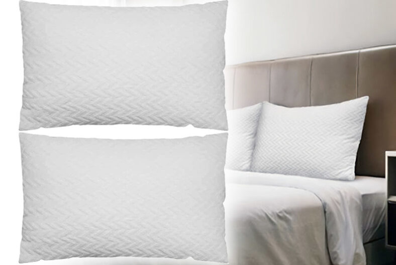 £7.99 instead of £18.99 for a pack of two 100% cotton jacquard pillow protectors, £11.99 for a four-pack, or £14.99 for a six-pack from Fab-On UK – save up to 58%