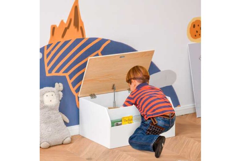 HOMCOM Wooden Kids Toy Box Storage £50.99 instead of £109.99