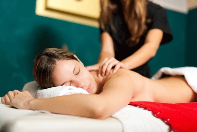 Massage & Acupuncture Package – Earls Court £26.00 instead of £75.00
