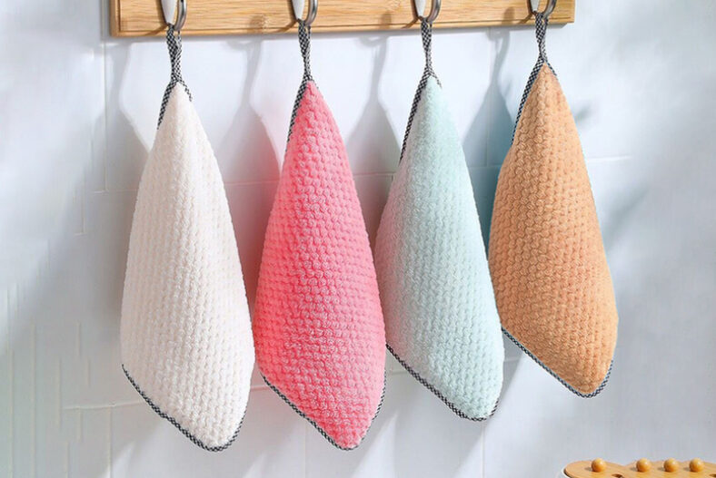 Microfibre Dish Towels – 4, 8 or 12 Pack! £4.49 instead of £12.99