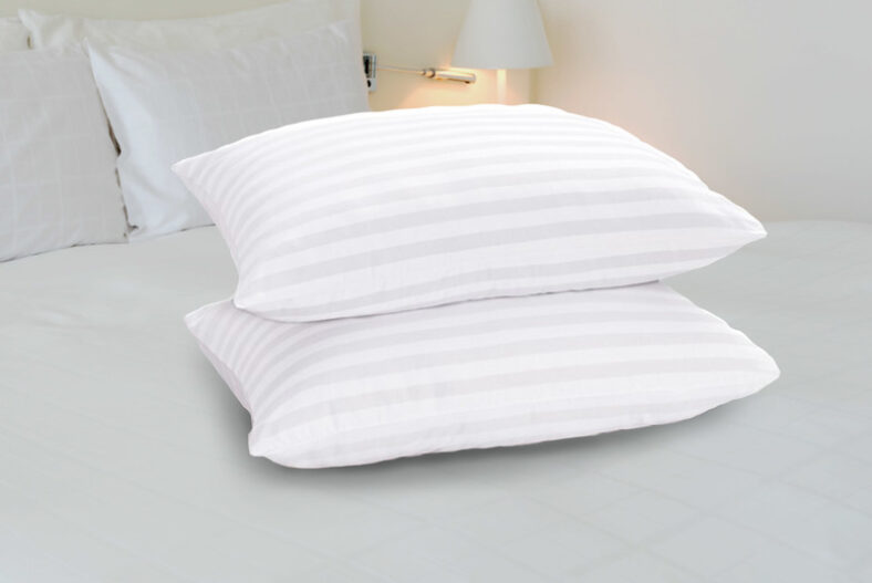 Hotel Quality Satin Stripe Pillows – 1, 2, or 4pcs! £7.99 instead of £23.49