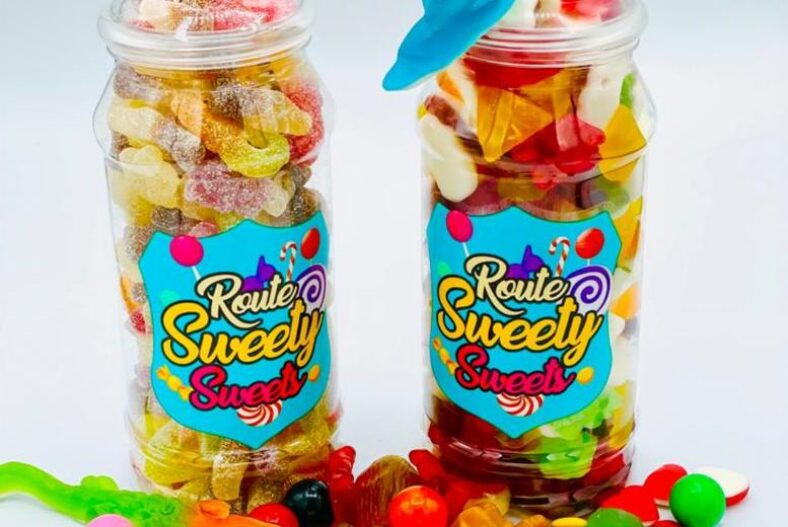 1.8kg Pick ‘N’ Mix Jar – Includes 15 Different Types of Sweets £14.00 instead of £28.99