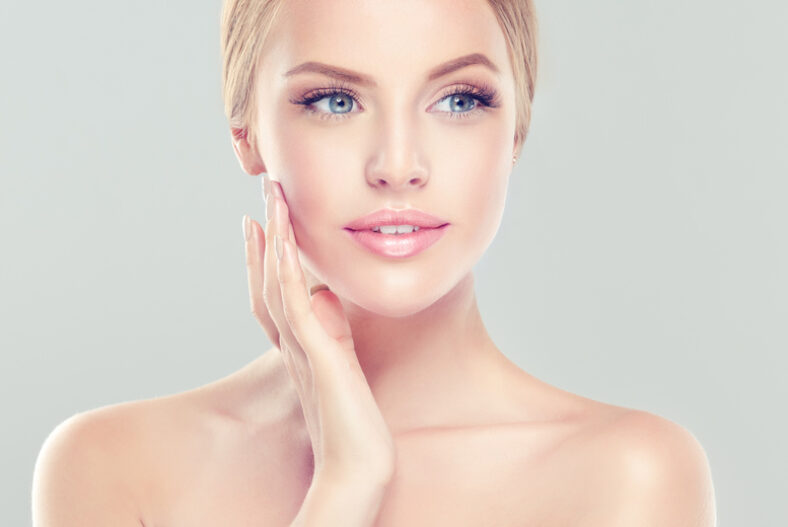Hydrafacial and LED Light Therapy – Versage Health and Beauty £49.00 instead of £95.00