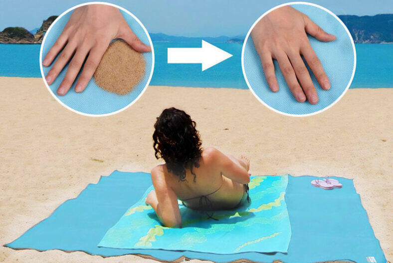 Foldable Sand Free Beach Mat – 4 Colours & 3 Sizes £6.99 instead of £11.99