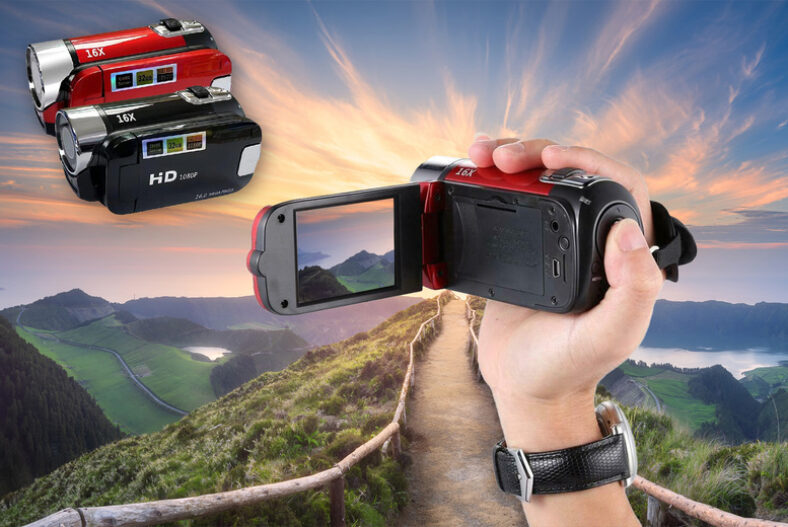 HD 270⁰ Rotation 16x Digital Video Camera – 2 Colours £19.99 instead of £39.99