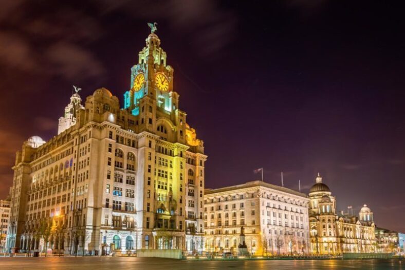 A Liverpool stay at the 4* Radisson Blu Hotel Liverpool for two people in a Superior room with breakfast, one bottle of wine to share and leisure facilities access. From £85 for one night, or from £149 for two nights – save up to 62%