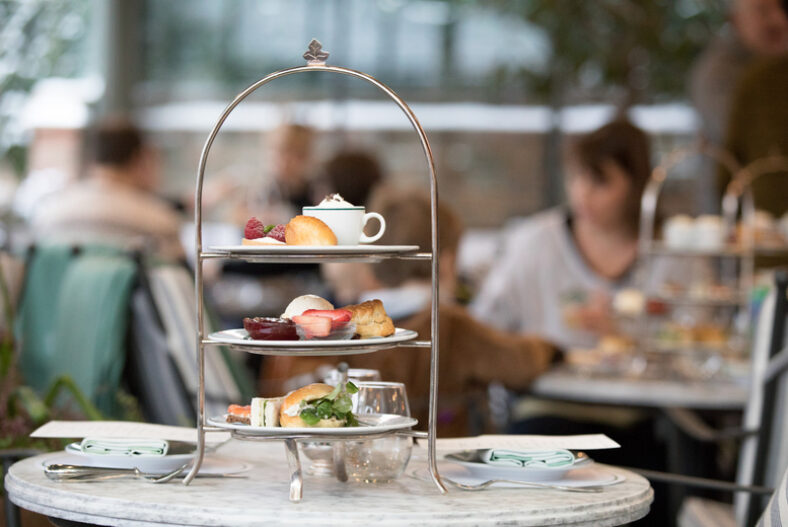 DoubleTree by Hilton: Afternoon Tea for 2 – Prosecco Upgrade £14.00 instead of £28.00
