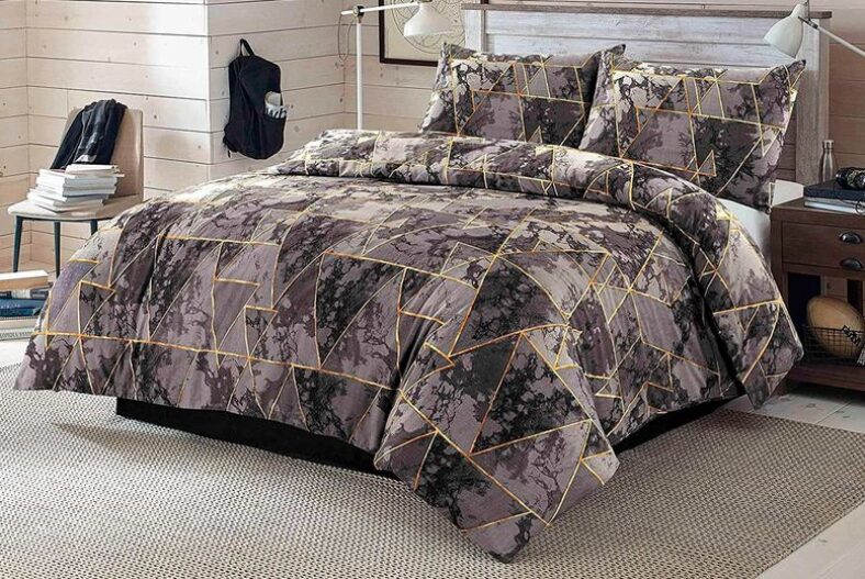 £12.99 instead of £35 for a single bed Reversible Geometric Printed Duvet Cover Set, £14.99 for a double bed cover set, £16.99 for a king bed cover set, and £18.99 for a super king bed cover set from Homes & Linen – save up to 63%