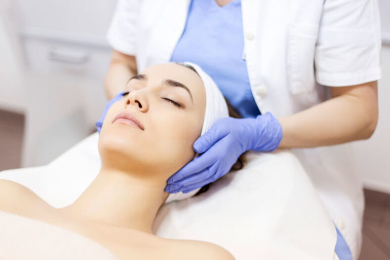 Microdermabrasion Facial – Choice Of Sessions – Birmingham £19.00 instead of £45.00