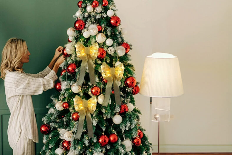 Festive LED Luminous Bow Christmas Tree Decor £4.99 instead of £12.99