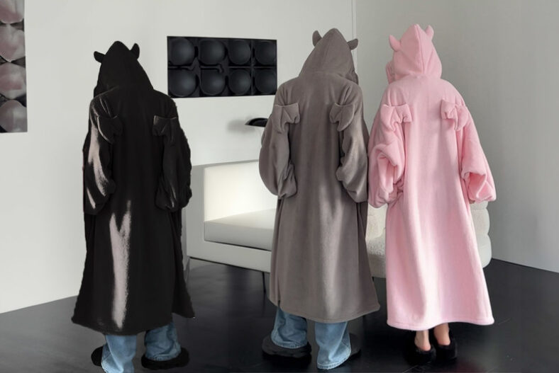 Oversized Little Devil Hooded Blanket – 5 sizes & 3 Colours! £17.99 instead of £29.99