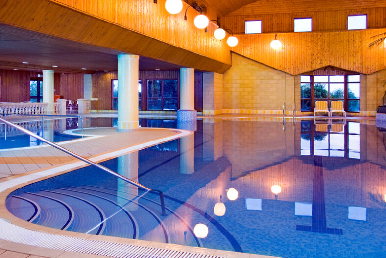 Twilight Package – Spa Access, Glass of Bubbly & Voucher – Crowhurst Park £15.00 instead of £30.00