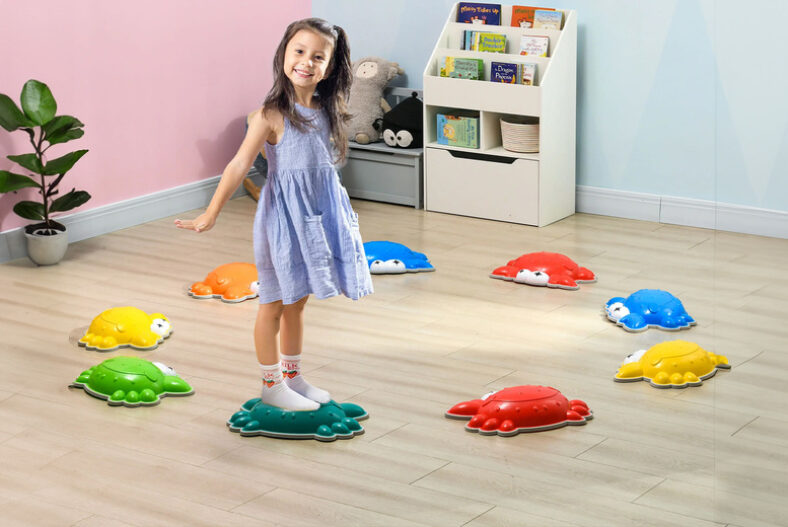 Anti Slip Stepping Stones for Kids in 6 or 9 Pcs £27.99 instead of £63.99