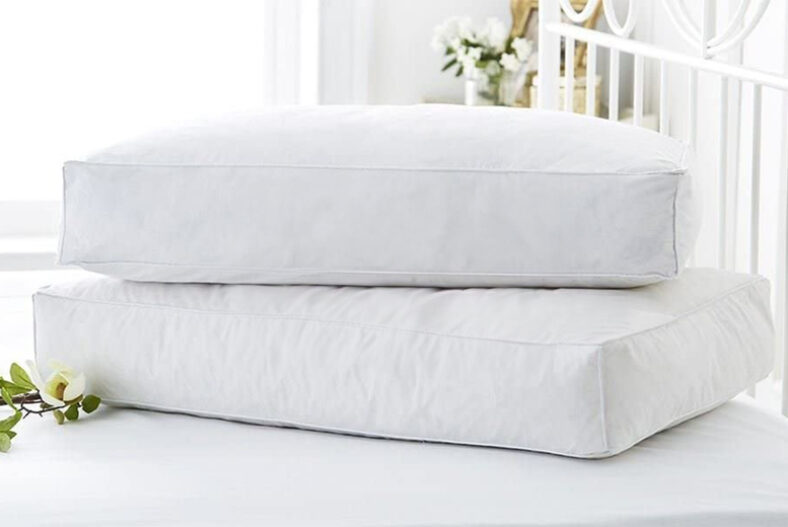 Luxury Box Pillow – 1 or 2 Pack! £6.99 instead of £19.99