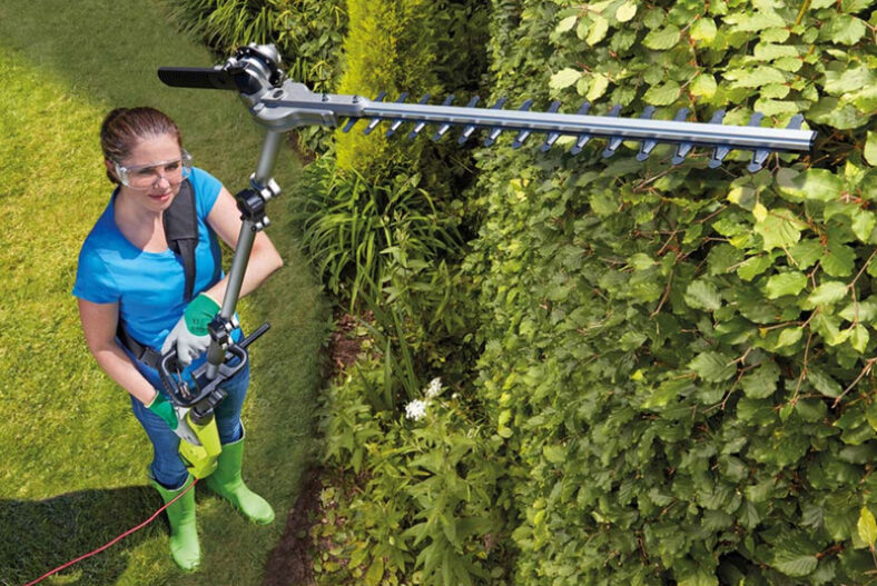 Expandable Telescopic Hedge Trimmer £74.99 instead of £109.99