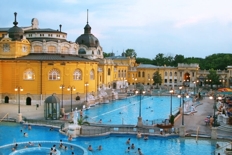 Budapest City Break: Hotel, Szechenyi Baths & Return Flights £109.00 instead of £155.00