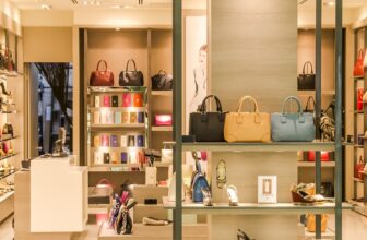 Top 10 Leaders in the Online Retail Industry: An In-Depth Look at Market Dominance