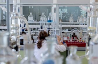 Unlocking Insights: The Transformative Benefits of AI in Market Research