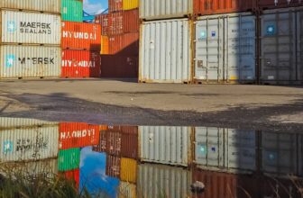 Revolutionizing Distribution: The Transformative Role of AI in Supply Chain Management