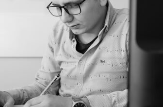 Enhancing Employee Benefits Compliance: The Transformative Role of AI in Streamlining Processes and Ensuring Accuracy