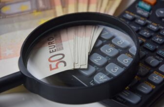 Unlocking Competitive Advantage: The Benefits of AI-Driven Price Tracking in Today’s Market