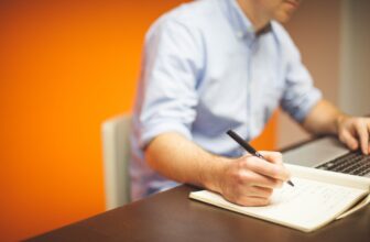 Revolutionizing Marketing: How AI is Transforming Customer Engagement and Strategy
