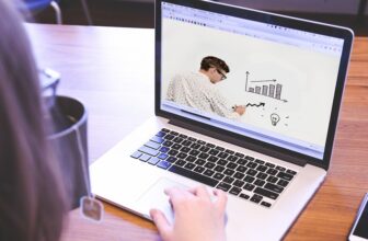 Revolutionizing Online Education: How AI is Transforming Course Creation and Enhancing Learning Outcomes