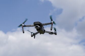 Revolutionizing Healthcare: The Benefits of AI-Enhanced Remote Monitoring Systems