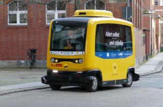 Driving the Future: How AI is Revolutionizing Autonomous Vehicles