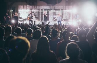 Revolutionizing Storytelling: How AI is Transforming the Entertainment Industry