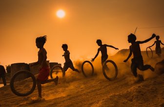Building Bright Futures: The Essential Guide to Children’s Nutrition for Optimal Growth and Development