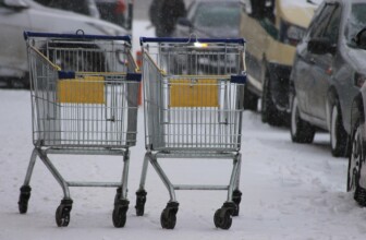 Consumer Protection in the Age of AI: Reviewing Regulations and Unlocking Benefits for Consumers