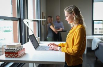 Elevate Your Workday: The Surprising Benefits of Standing Desks for Health and Productivity