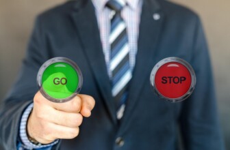 Empowering Decision-Making: How AI-Driven Decision Support Systems Transform Business Strategies