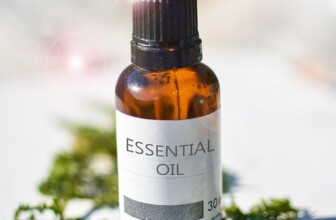 Unlocking Nature’s Essence: The Therapeutic Benefits and Uses of Essential Oils