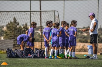 Top 10 Pioneers in Sports Coaching: Leading the Way in Athlete Development