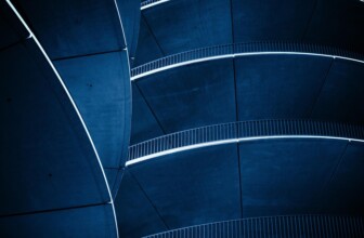 Unlocking Insights: How AI-Powered Business Analytics Transform Decision-Making and Drive Growth
