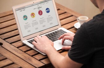 Revolutionizing User Experience: The Benefits of AI-Based Website Personalization