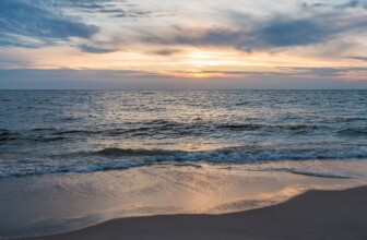 Embracing Healing: A Comprehensive Guide to Postnatal Recovery