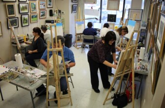 Top 10 Companies Leading the Way in Art Education and Classes