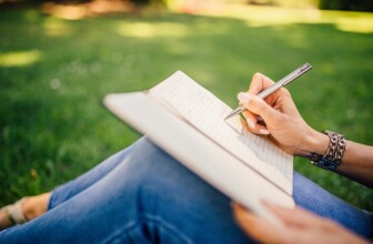 Top 10 Platforms Revolutionizing Freelance Writing Opportunities
