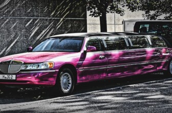 Top 10 Limousine Service Providers Redefining Luxury Travel
