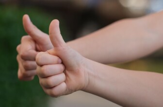 Affirm Your Way to Happiness: How Positive Affirmations Change Lives