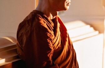 Mindfulness in the Workplace: Unlocking Motivation and Enhancing Productivity