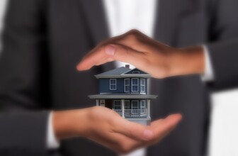 Top 10 Industry Leaders in the Insurance Brokerage Sector